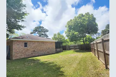 6818 Kitty Hawk Cir, Pensacola, FL 32506 - Photo 4