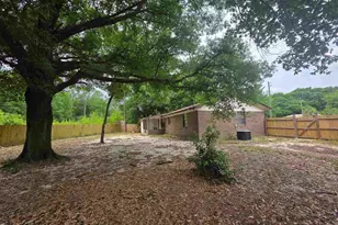 215 Aza Pl, Crestview, FL 32539 - Photo 42