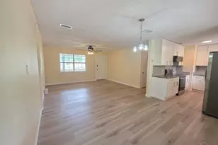 215 Aza Pl, Crestview, FL 32539 - Photo 12
