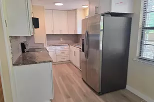 215 Aza Pl, Crestview, FL 32539 - Photo 6