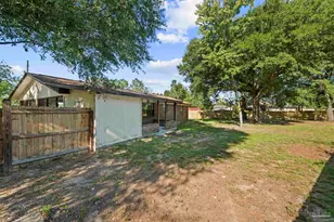 215 Aza Pl, Crestview, FL 32539 - Photo 30