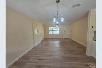 215 Aza Pl, Crestview, FL 32539 - Photo 6