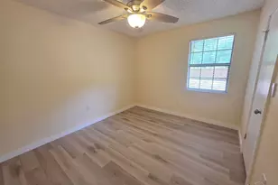 215 Aza Pl, Crestview, FL 32539 - Photo 34
