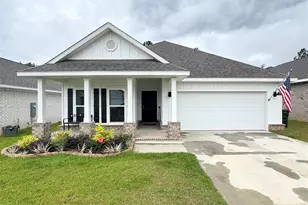 3095 Silver Maple Dr, Cantonment, FL 32533 - Photo 1