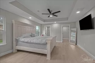 8709 Lamont Rd, Pensacola, FL 32526 - Photo 16