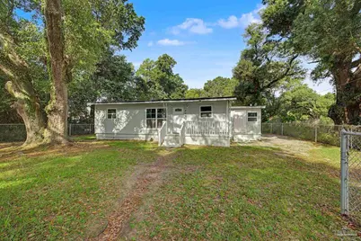 8625 Stockdale Ave, Pensacola, FL 32514 - Photo 1