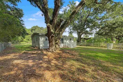 8625 Stockdale Ave, Pensacola, FL 32514 - Photo 38