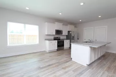 10988 Coues Dr, Pensacola, FL 32526 - Photo 4