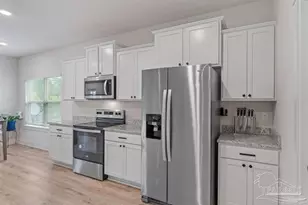 10992 Coues Dr, Pensacola, FL 32526 - Photo 18
