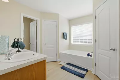 1524 Twin Pines Cir, Cantonment, FL 32533 - Photo 22