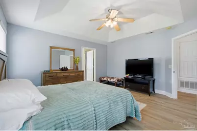1524 Twin Pines Cir, Cantonment, FL 32533 - Photo 20