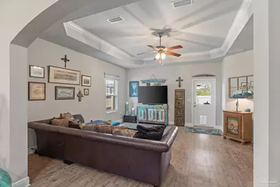 1704 Waterford Sound Blvd, Gulf Breeze, FL 32563 - Photo 18