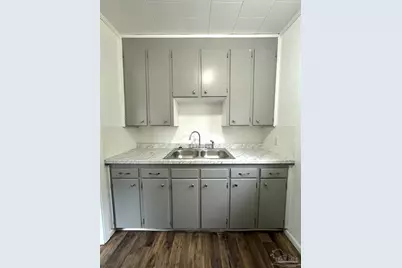 128 Brandon Ave, Pensacola, FL 32507 - Photo 8