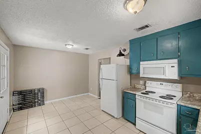 3936 Elmcrest Dr, Pensacola, FL 32504 - Photo 18