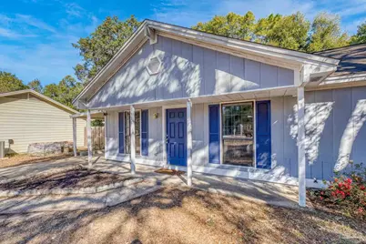3936 Elmcrest Dr, Pensacola, FL 32504 - Photo 6