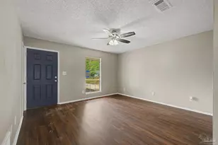 3936 Elmcrest Dr, Pensacola, FL 32504 - Photo 8