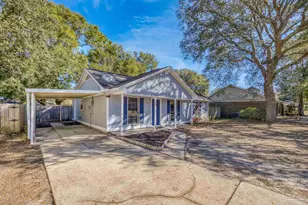 3936 Elmcrest Dr, Pensacola, FL 32504 - Photo 2