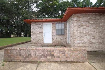130 E 9 Mile Rd #5, Pensacola, FL 32534 - Photo 2