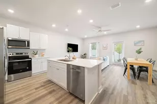 5757 Stellarjay St, Gulf Breeze, FL 32563 - Photo 1