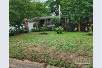 5801 Kendall Ave, Pensacola, FL 32506 - Photo 2