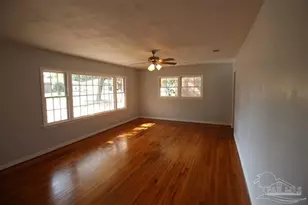 721 Gentian Dr, Pensacola, FL 32503 - Photo 2