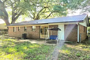 5079 Pennington Ln, Pace, FL 32571 - Photo 6