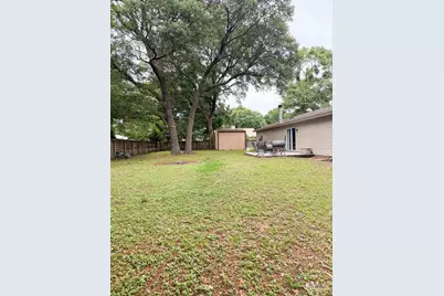 6446 Kennington Cir, Milton, FL 32570 - Photo 18
