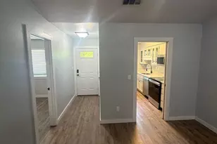 933 Scenic Hwy, Pensacola, FL 32503 - Photo 2