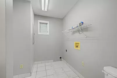 1713 Lee St, Pensacola, FL 32503 - Photo 10