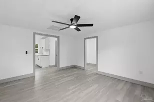 7717 Pontiac Dr, Pensacola, FL 32506 - Photo 8