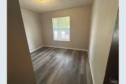 1330 Lake Dr #A, Pensacola, FL 32533 - Photo 8