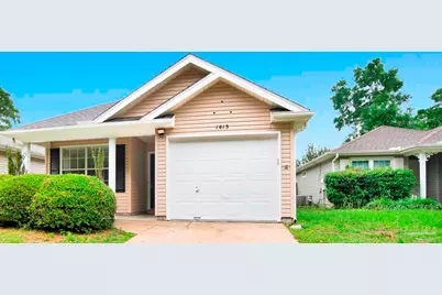 1613 Governors Dr, Pensacola, FL 32514 - Photo 2