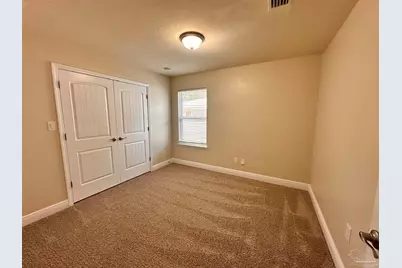 13 Elegans Ave, Pensacola, FL 32507 - Photo 8