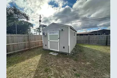 1676 Beachside Dr, Pensacola, FL 32506 - Photo 16