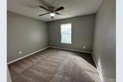 1676 Beachside Dr, Pensacola, FL 32506 - Photo 14