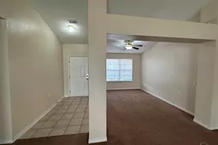 3001 Flintlock Dr, Pensacola, FL 32526 - Photo 2
