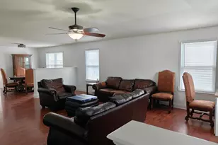 2436 Gulf Breeze Ave, Pensacola, FL 32507 - Photo 2