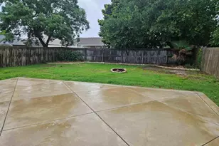 2436 Gulf Breeze Ave, Pensacola, FL 32507 - Photo 4