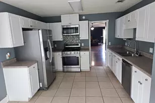 2436 Gulf Breeze Ave, Pensacola, FL 32507 - Photo 2