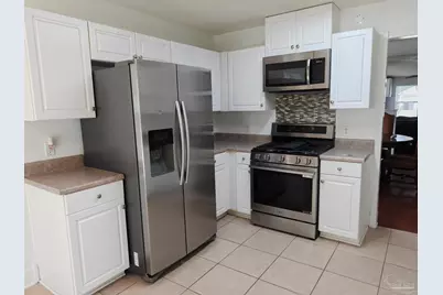 2436 Gulf Breeze Ave, Pensacola, FL 32507 - Photo 10