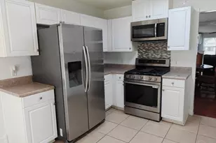 2436 Gulf Breeze Ave, Pensacola, FL 32507 - Photo 10