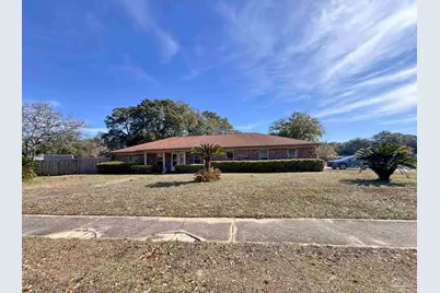 4530 Baywoods Dr, Pensacola, FL 32504 - Photo 2