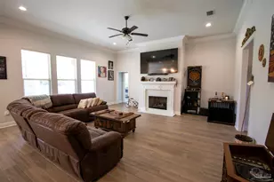 5689 Oak Haven Dr, Gulf Breeze, FL 32563 - Photo 24