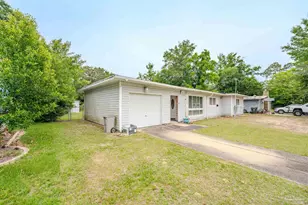 26 Adkinson Dr, Pensacola, FL 32506 - Photo 2