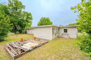 26 Adkinson Dr, Pensacola, FL 32506 - Photo 22