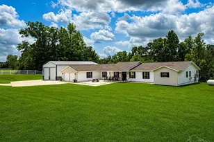 4189 Rocky Branch Rd, Cantonment, FL 32533 - Photo 2