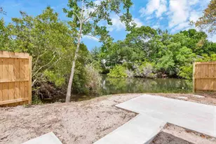 2853 Hidden Springs Dr, Pensacola, FL 32526 - Photo 40
