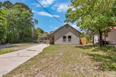 2853 Hidden Springs Dr, Pensacola, FL 32526 - Photo 4