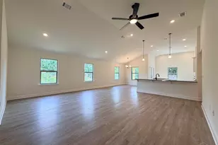 4554 Chantilly Way, Milton, FL 32583 - Photo 6