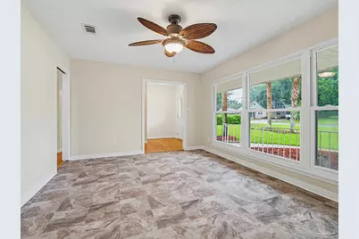 7390 Chesterfield Rd, Pensacola, FL 32506 - Photo 10